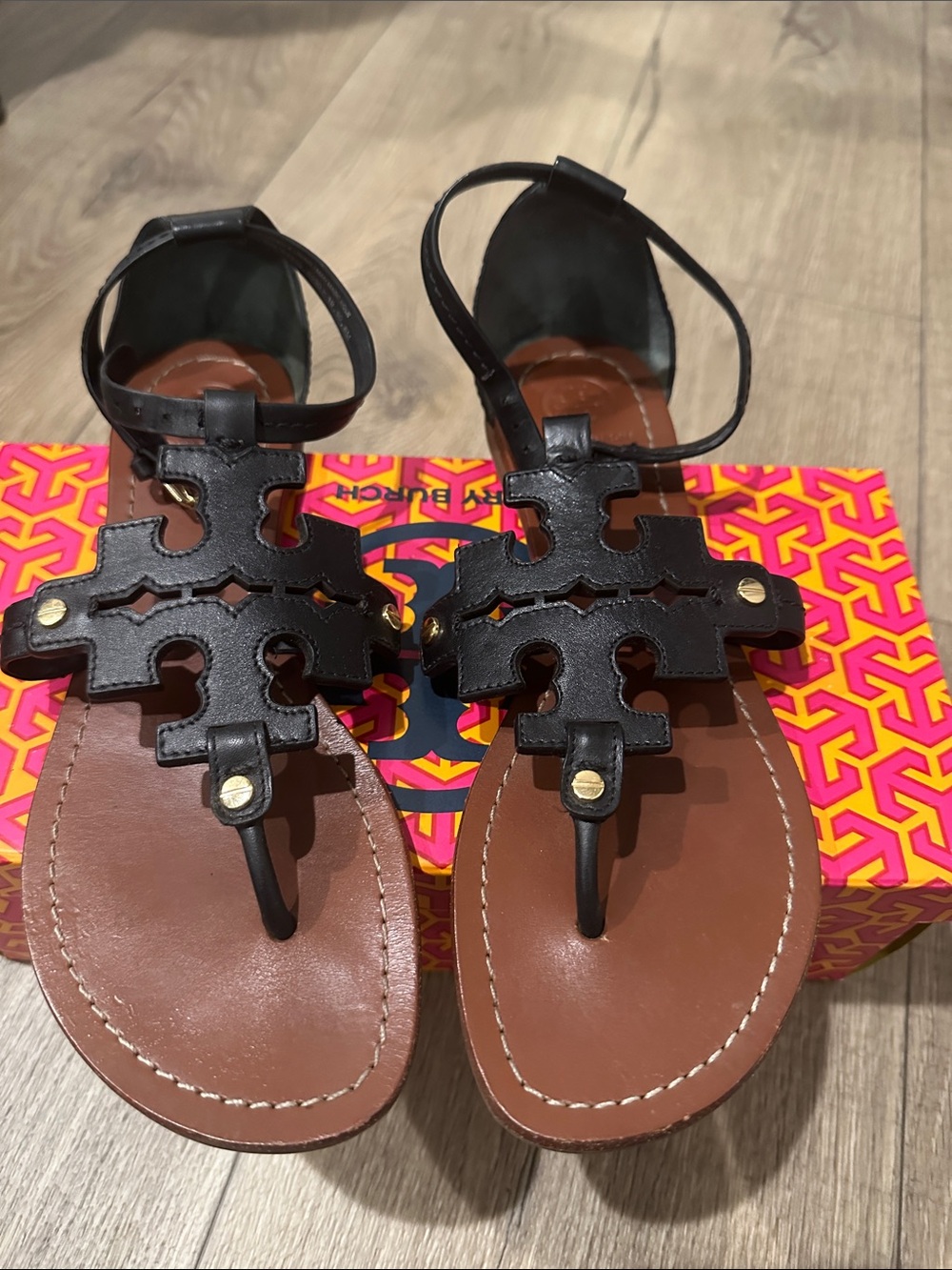 Tory Burch Black Leather Logo Thong Sandals with Brown Footbed